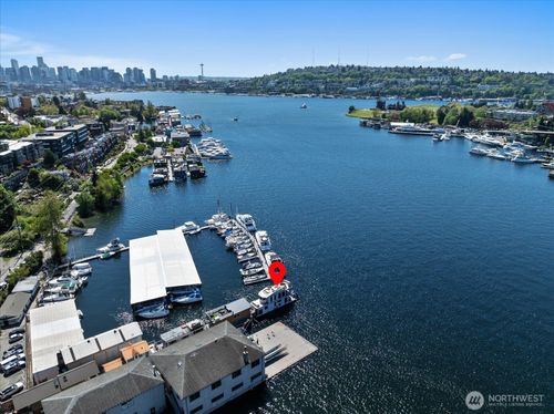 2-11 E Allison St, Seattle, WA, 98102-4166 | Card Image