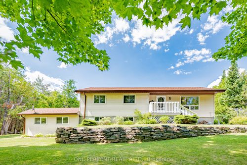 175 Bulmers Rd, Fenelon Falls, ON, K0M1N0 | Card Image