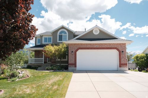6402 Raymond Dr, South Weber, UT, 84405-9251 | Card Image