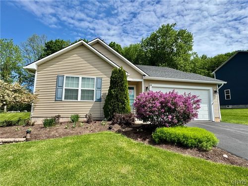 24 White Chapel Road, Lysander, NY, 13027 | Card Image