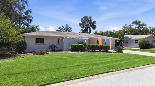 2940 Bougainvillea St, SARASOTA, FL, 34239-5520 | Card Image