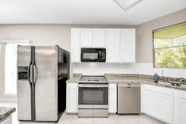 4615 Jaymar Dr, House other with 3 bedrooms, 2 bathrooms and 2 parking in Sugar Land TX | Image 17