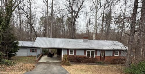 163 E Meadow Rd, Thomasville, NC, 27360-0830 | Card Image