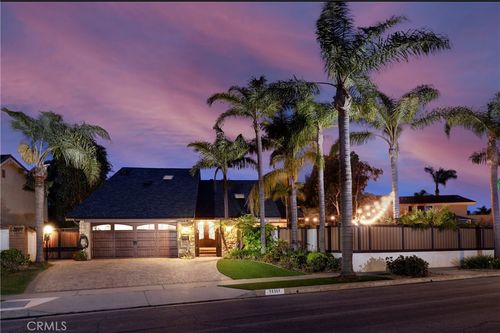 16561 Wanderer Ln, Huntington Beach, CA, 92649 | Card Image