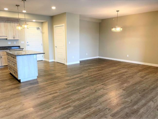406 - 499 Meadow Lake Crt E, Condo with 2 bedrooms, 2 bathrooms and 1 parking in Brooks AB | Image 6