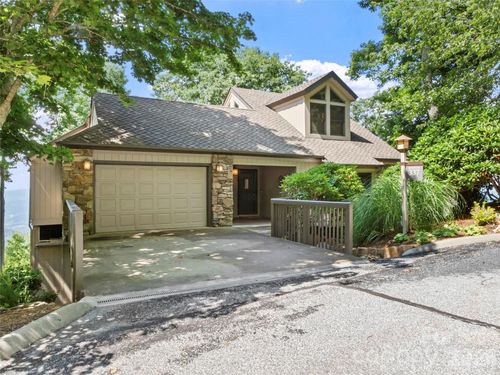 337 Rhododendron Ln, Burnsville, NC, 28714-1129 | Card Image