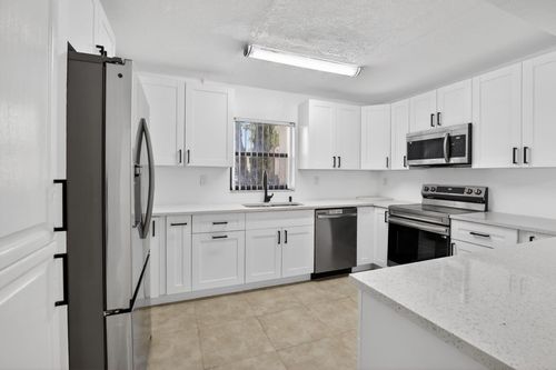 11556 Nw 1st St, Plantation, FL, 33325-2539 | Card Image