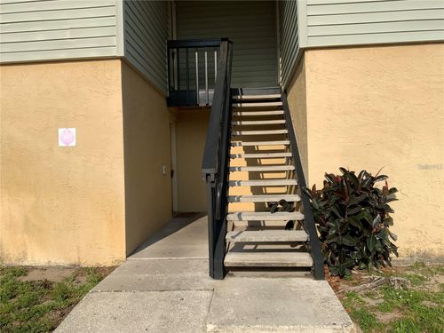 235-235 Red Maple Pl, BRANDON, FL, 33510-4366 | Card Image