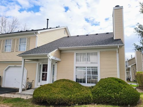 216 Ivy Ct, Streamwood, IL, 60107-2208 | Card Image