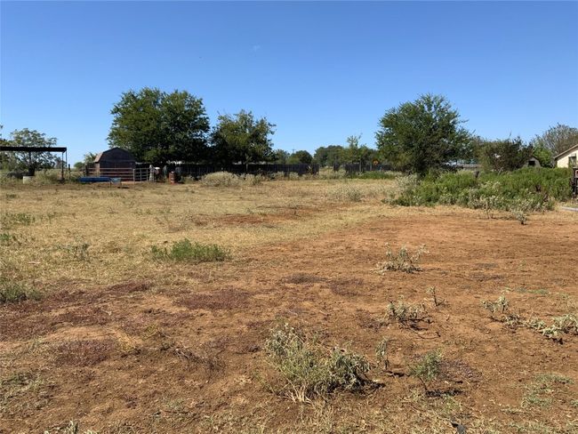 8989 Fm 141, House other with 3 bedrooms, 1 bathrooms and 4 parking in Dime Box TX | Image 6