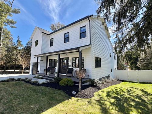 111 Cheltenham Ave, Linwood, NJ, 08221-2318 | Card Image