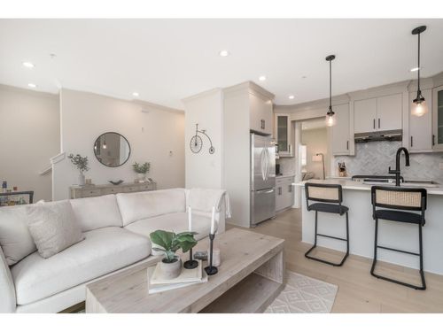 3-1424 Everall St, White Rock, BC, V4B3S8 | Card Image