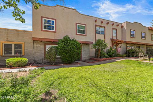 212 Paso Noble Dr, El Paso, TX, 79912-4414 | Card Image