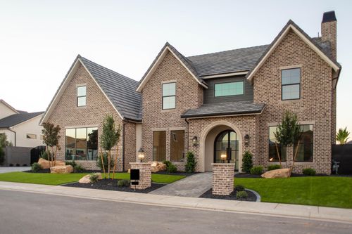 668 E Chloe Ln, Washington, UT, 84780-2525 | Card Image