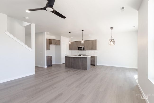 741 N Aleppo Way, House other with 3 bedrooms, 3 bathrooms and 2 parking in Meridian ID | Image 5