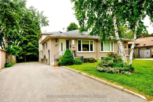 13 Mcdonald Dr, Aurora, ON, L4G2T4 | Card Image