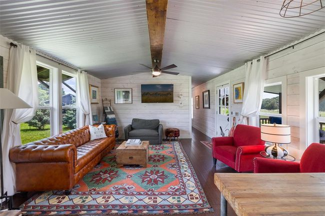 3643 Noak Rd, Home with 6 bedrooms, 4 bathrooms and null parking in Round Top TX | Image 11