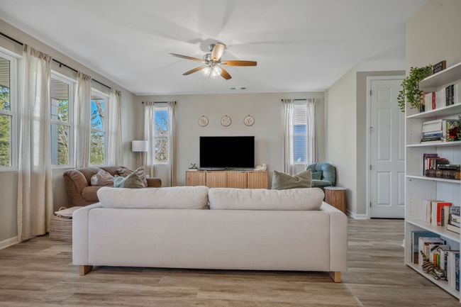 147 Timber Crest Trl, House other with 3 bedrooms, 3 bathrooms and 2 parking in White Bluff TN | Image 8