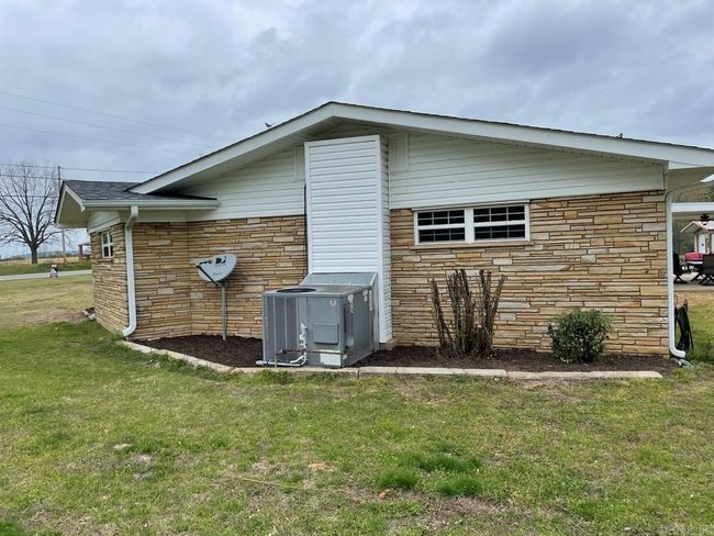5734 Hwy 9, House other with 4 bedrooms, 2 bathrooms and null parking in Center Ridge AR | Image 3