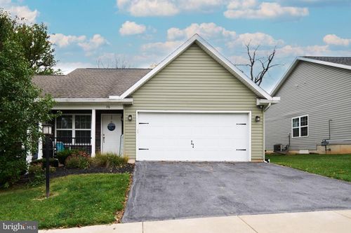 176 Rosehill Dr, BELLEFONTE, PA, 16823-2856 | Card Image