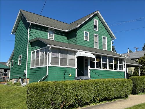 629 Dawson St, Kane, PA, 16735-1106 | Card Image