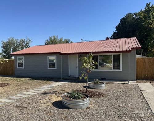 1810 N Allen Ave, Fruitland, ID, 83619-2003 | Card Image