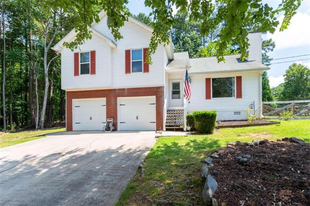 Due West Cv, Dallas, GA 30157