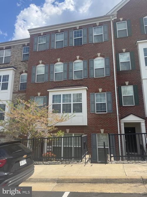 15360 Kensington Park Dr, WOODBRIDGE, VA, 22191-6571 | Card Image