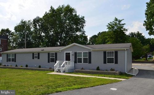 719 Beech Ave, GLENOLDEN, PA, 19036-1103 | Card Image