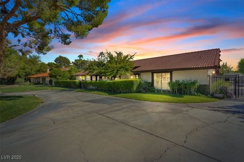 3221 Montecito Dr, Las Vegas, NV, 89120-3108 | Card Image