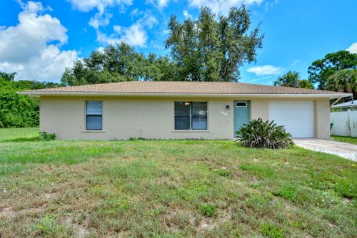 7904 Citrus Park Blvd, Fort Pierce, FL, 34951-2507 | Card Image
