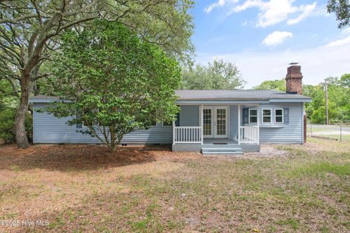 2511 Wilkes St Sw, Supply, NC, 28462-5609 | Card Image