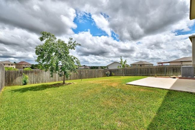 481 New Bridge Dr, House other with 3 bedrooms, 3 bathrooms and 2 parking in Kyle TX | Image 25