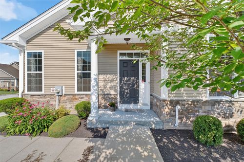 11 Avondale Ln, Wappingers Falls, NY, 12590-3538 | Card Image