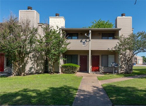1900 Dartmouth B-4, College Station, TX, 77840 | Card Image