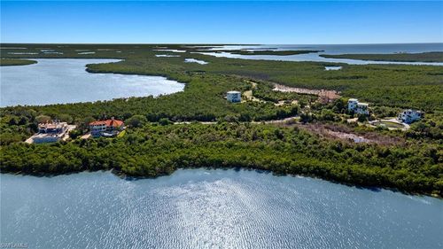 929 Whiskey Creek Dr, MARCO ISLAND, FL, 34145 | Card Image