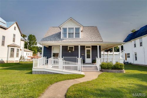 408 N Main St, Carrollton, IL, 62016-1137 | Card Image