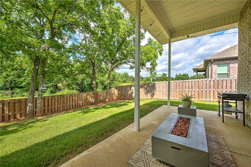 2519 Westbrook Loop, Pea Ridge, AR, 72751-6018 | Card Image