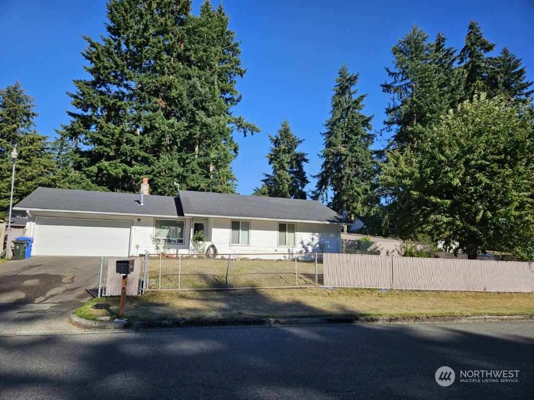 Homestead Ave, Tacoma, WA 98404