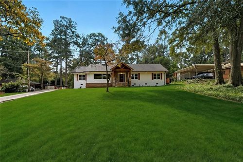 2304 Rugby Ln, Atlanta, GA, 30337-1619 | Card Image