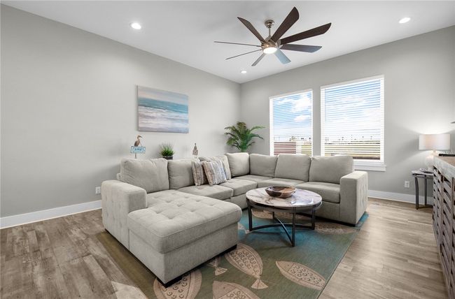 C - 14410 E Cabana St, Condo with 3 bedrooms, 4 bathrooms and 2 parking in Corpus Christi TX | Image 15