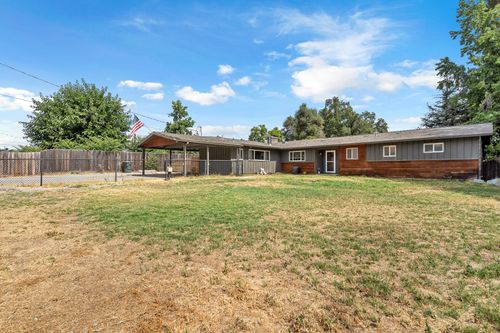 6849 W Waverly Ave, Redding, CA, 96001-5331 | Card Image