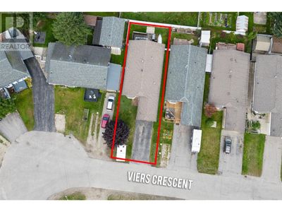 263 Viers Cres, House other with 3 bedrooms, 1 bathrooms and 3 parking in Revelstoke BC | Image 3