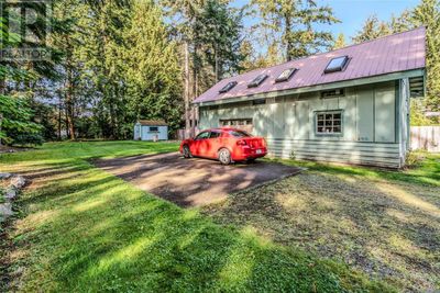 7704 Clark Dr, House other with 2 bedrooms, 2 bathrooms and 6 parking in Lantzville BC | Image 2