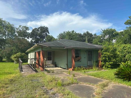 3305 Waverly St, Beaumont, TX, 77705-1235 | Card Image