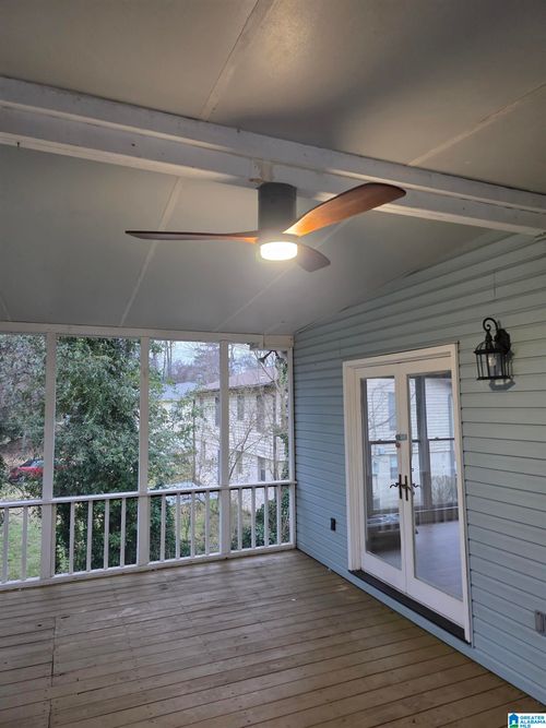 529 Camellia Camellia Road, BIRMINGHAM, AL, 35215 | Card Image