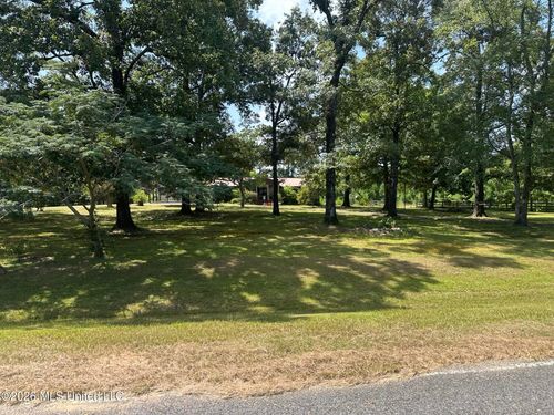 4132 Bouie Mill Rd Nw, Brookhaven, MS, 39601-8583 | Card Image
