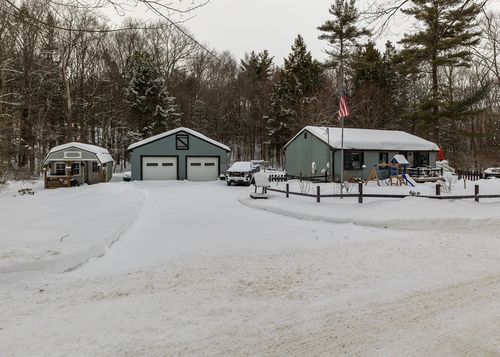 40 Shedd Rd, Bernardston, MA, 01337-9676 | Card Image