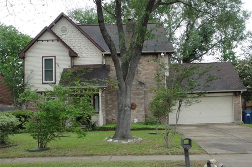 6922 Addicks Clodine Rd, Houston, TX, 77083-1102 | Card Image