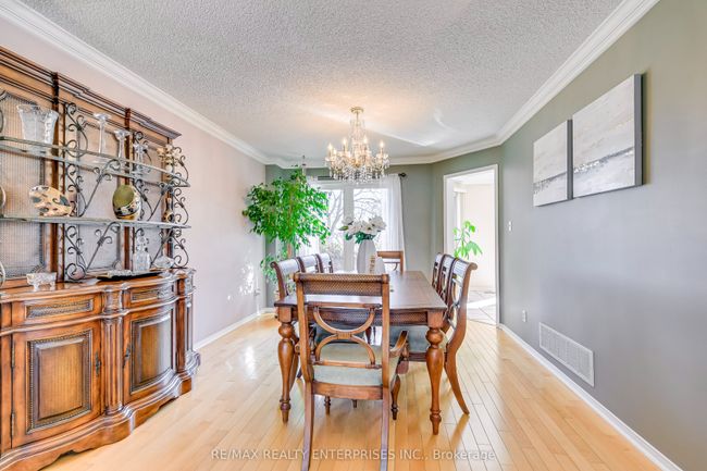 1389 Winterbourne Dr, House other with 6 bedrooms, 4 bathrooms and 2 parking in Oakville ON | Image 6